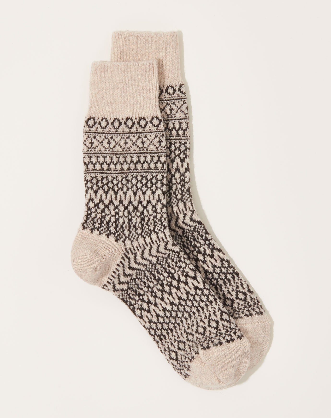 Nishiguchi Kutsushita Wool Jacquard Socks in Oatmeal