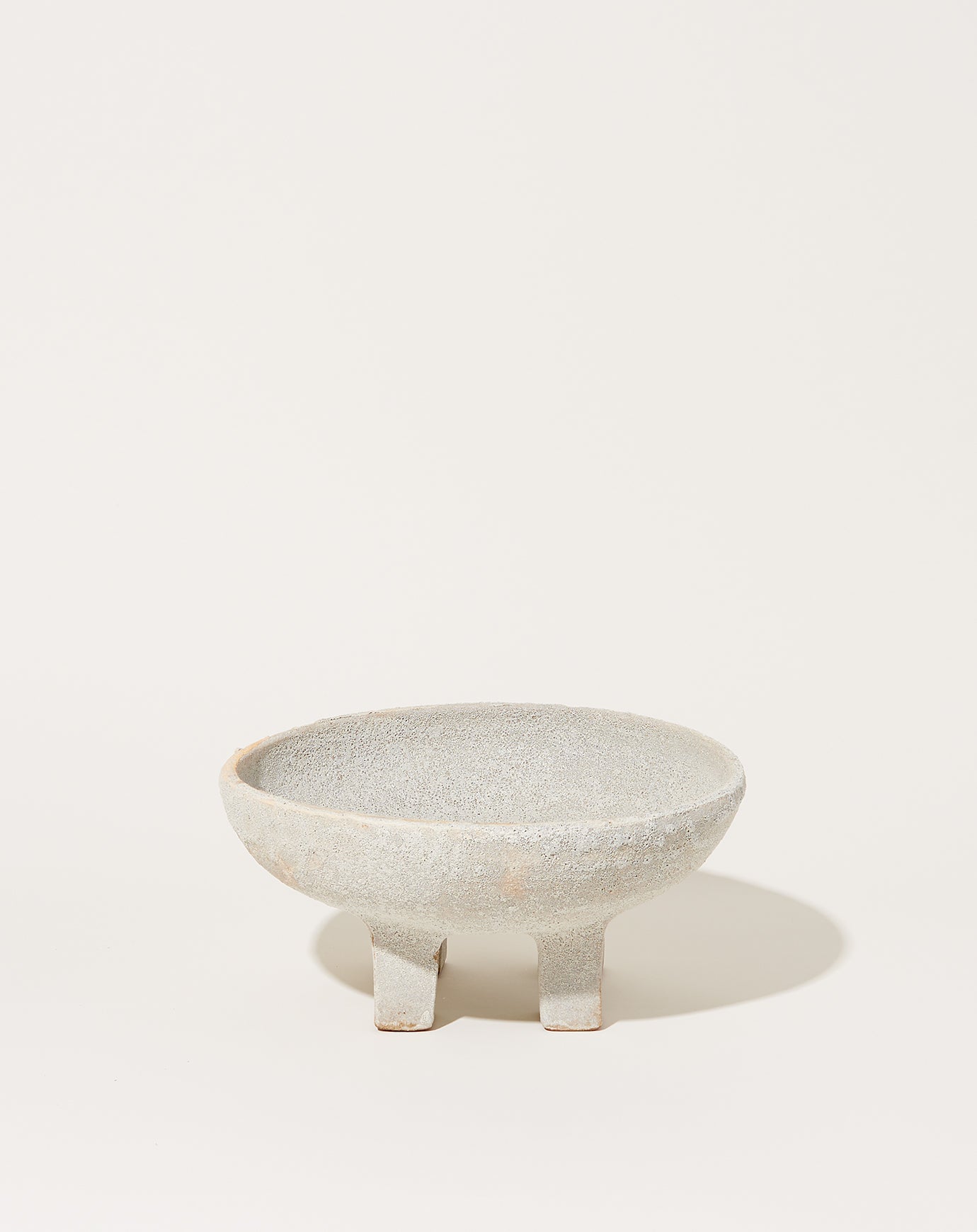 Nur Ceramics Large Ritual Bowl in Volcanic White