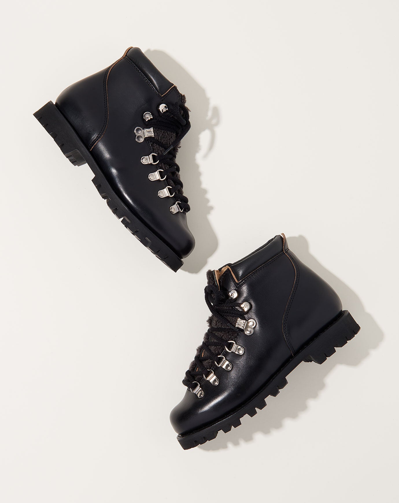 Avoriaz Mouton Boot in Noir | Paraboot | Covet + Lou | Covet + Lou