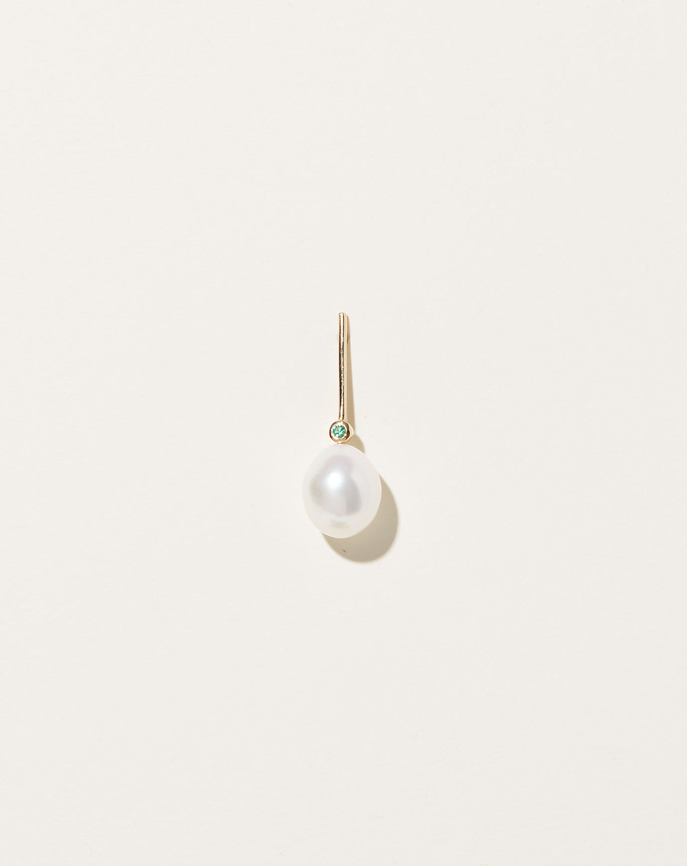 Quarry White Pearl Abbe Earring