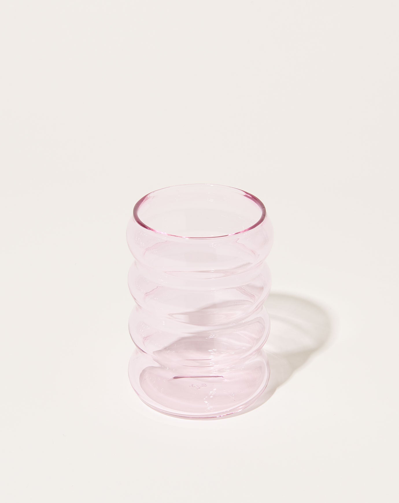 Sophie Lou Jacobsen Small Ripple Cup in Pink