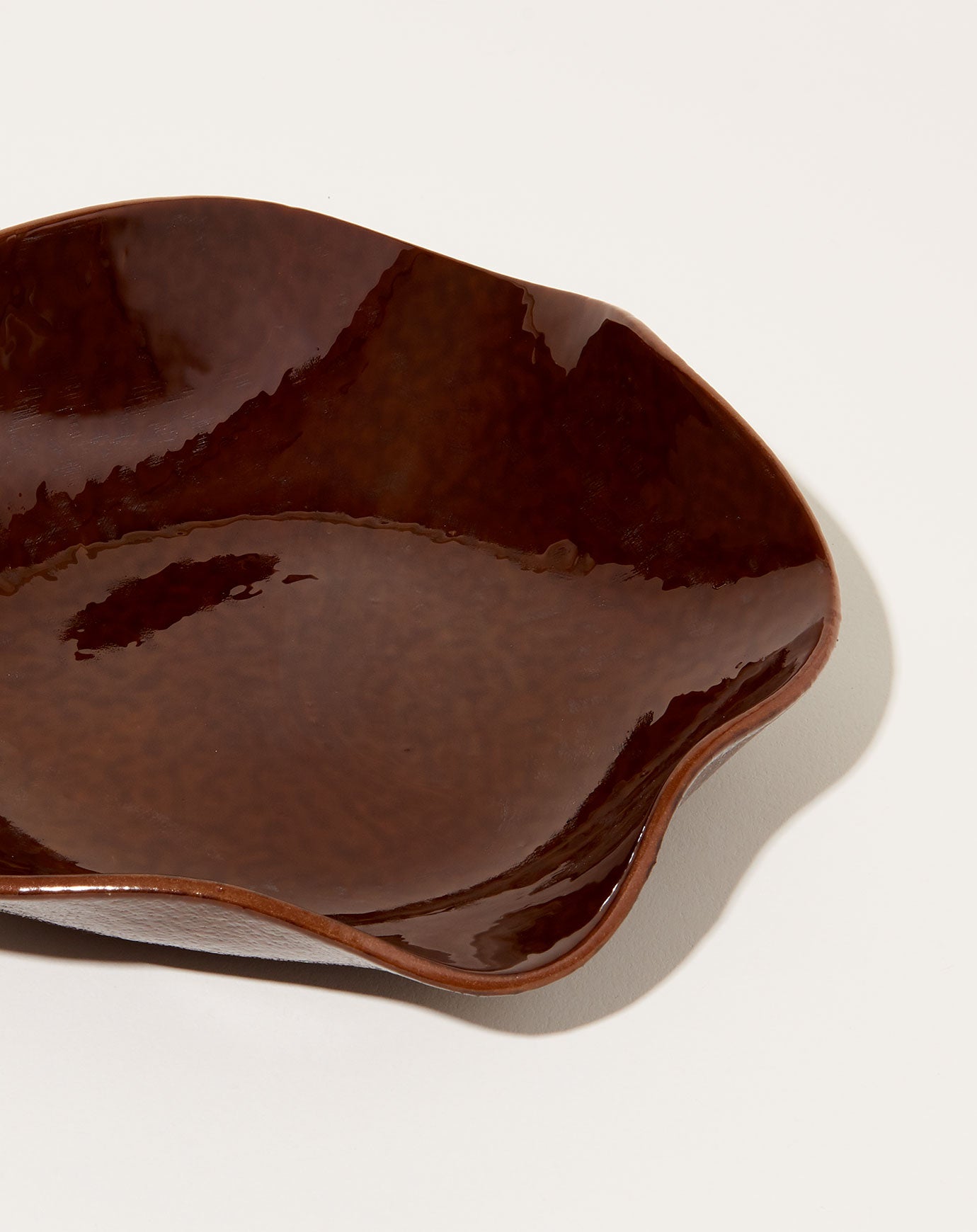 Sophie Lou Jacobsen Small Petal Plate in Pecan (Opaque)